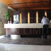 Buenos-Aires-hotel-Continental-725-recepcion-accesible