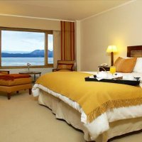 Ushuaia-Hotel-Los-Cauquenes-habitacion